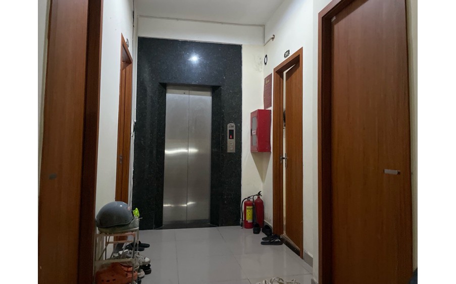 Căn hộ 7 tầng- 560m2- 18 phòng - Thang máy- Ông Ích Khiêm - Đà Nẵng chỉ 8,x tỷ.